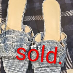 Zara Light Blue Textured Sandals